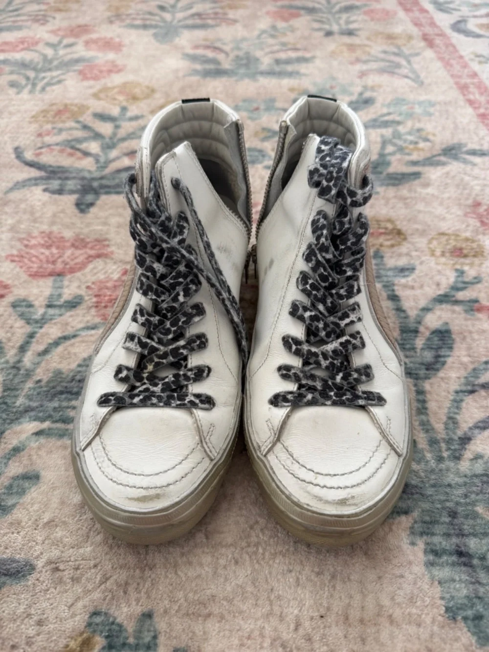 Golden Gooses - Picture 6 of 8